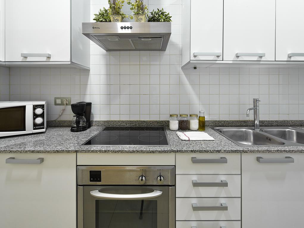 Fewdays Barcelona Apartments Extérieur photo